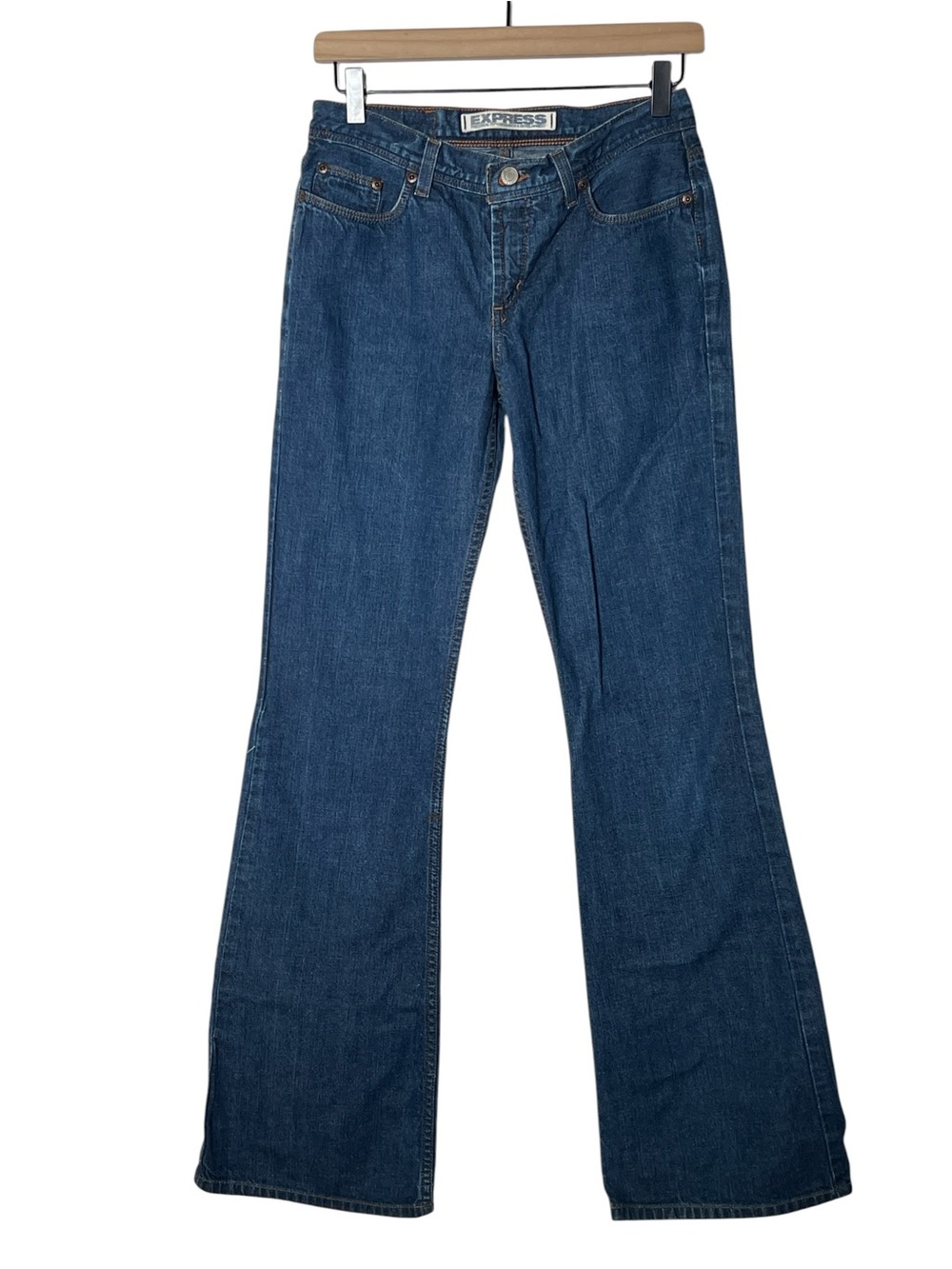 Express medium wash hipster flare jeans size 4 4L B181